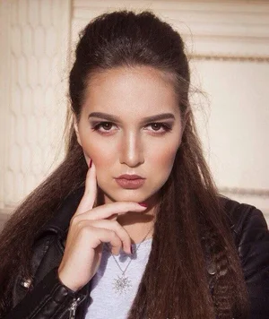 Clara